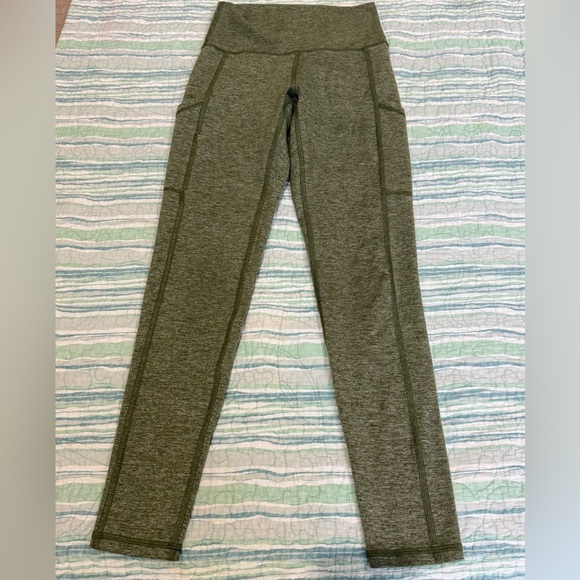 Aerie Olive Green Leggings - Picture 1 of 6